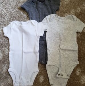 Neutral NB onesies